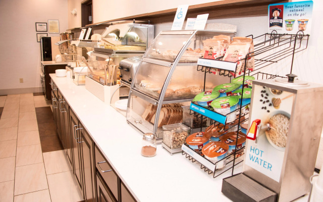 Comfort Inn & Suites Tyler - Lindale