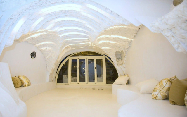 Kenting Gold Design Hotel