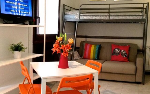 Design Studio Apartment Introbio