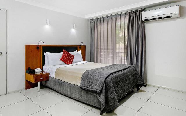 Comfort Inn & Suites Burwood