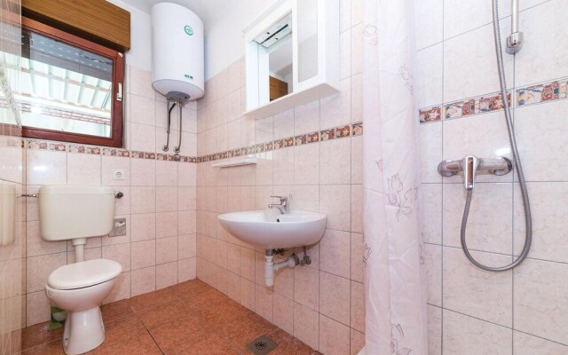 Beautiful Home in Trogir With Wifi and 3 Bedrooms