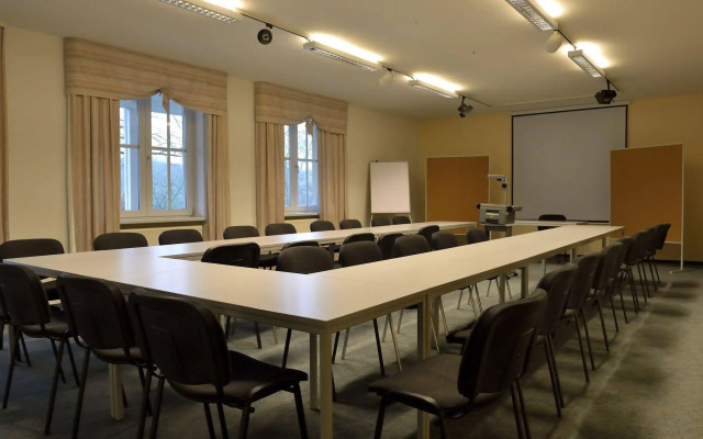 Land- und Golfhotel Alte Fliegerschule