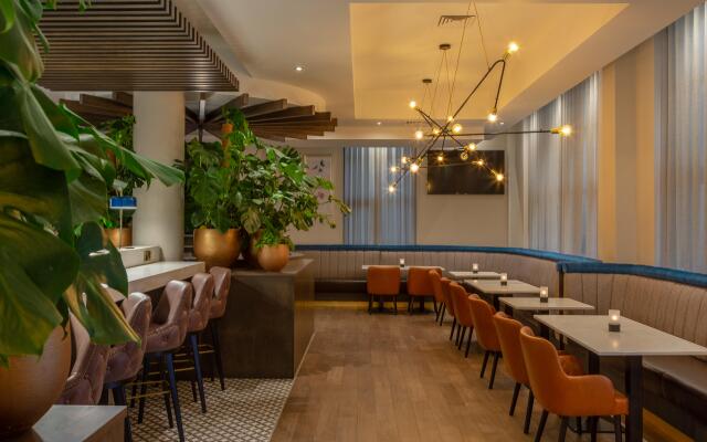 Crowne Plaza Dublin Airport by IHG