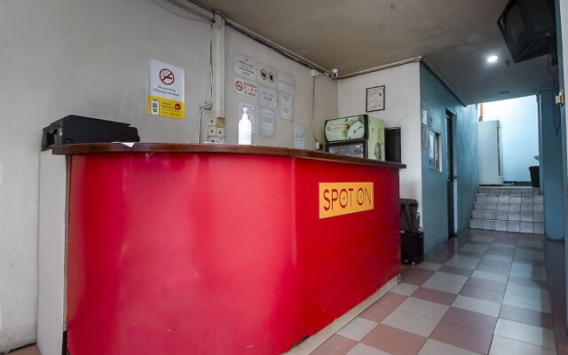 Hotel O Gold Star Hotel