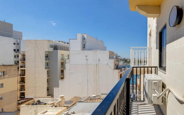 Cozy 2BR Sliema Getaway by the Water