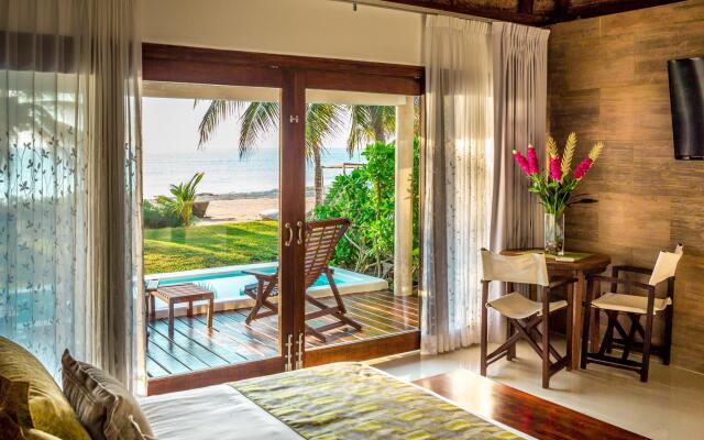 Le Reve by MIJ - Beachfront Hotel