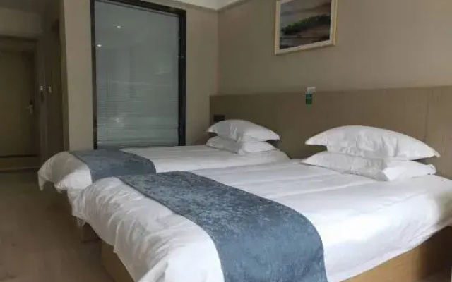 Wencheng Yuecai Fashion Hotel