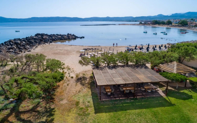 Elena Beach Hotel
