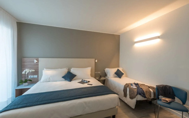 Hesperia Hotel & Residence