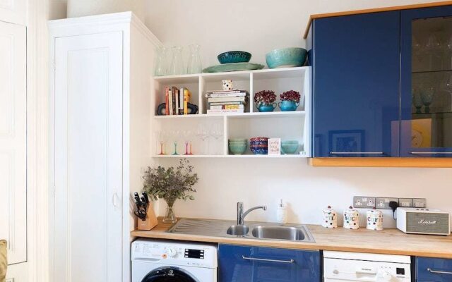 Charming and Cosy 1 Bed in Notting Hill