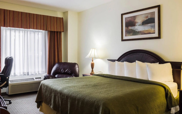 Clarion Pointe Sioux Falls Airport