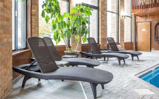 Quality Inn St. Mary's