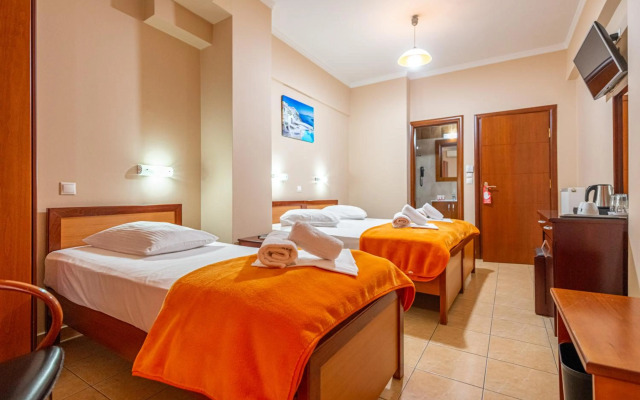 Faros 1 Hotel