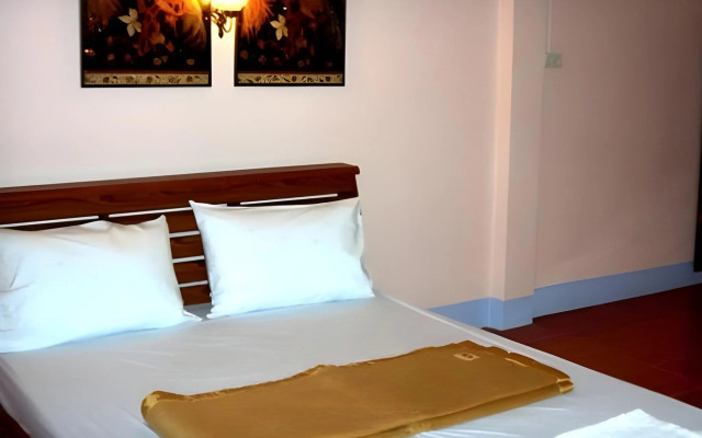 D's Corner & Guesthouse