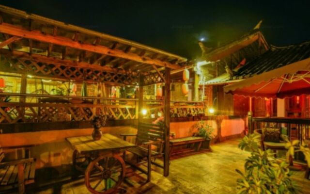 Yilanfenghua Hostel