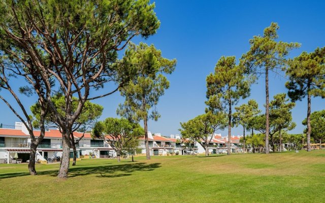 Beautiful Vila Sol Golf Apartment by Ideal Homes
