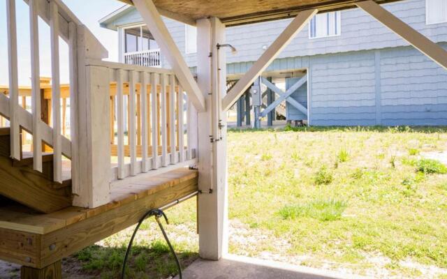 Shorebird by Oak Island Accommodations
