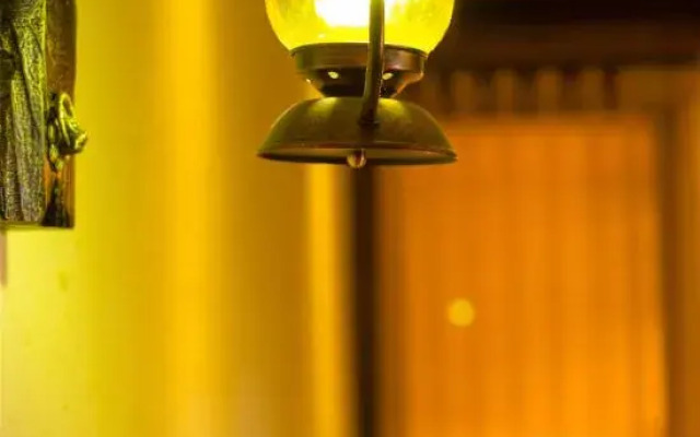 Shuhe Yanchao Hostel