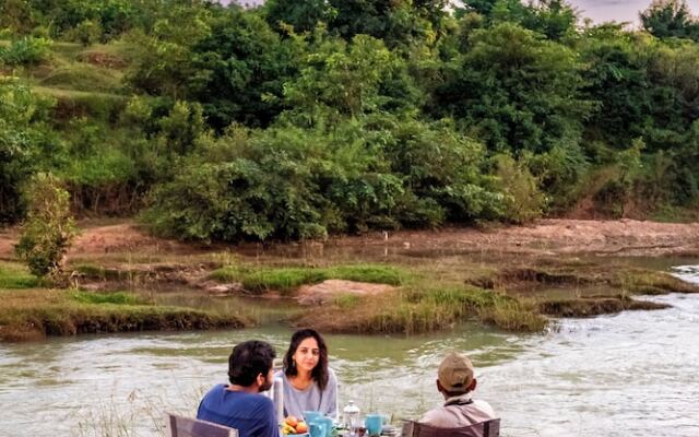 Kanha Jungle Camp