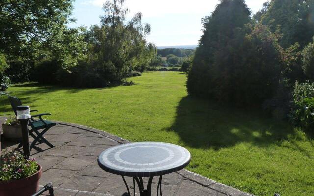 Ty'n Rhos Country House