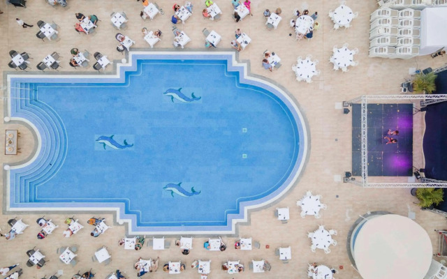 Hollywood Mirage - Excel Hotels & Resorts