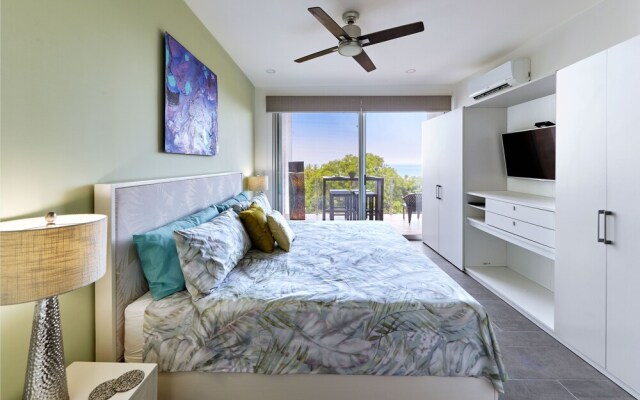 Sunset Blvd 502 (2A) - 3 Br Condo