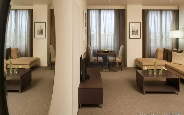 Flagstaff Gardens Hotel Melbourne