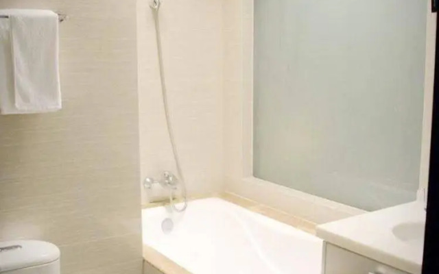 Shanghai Yuanda International Apartment
