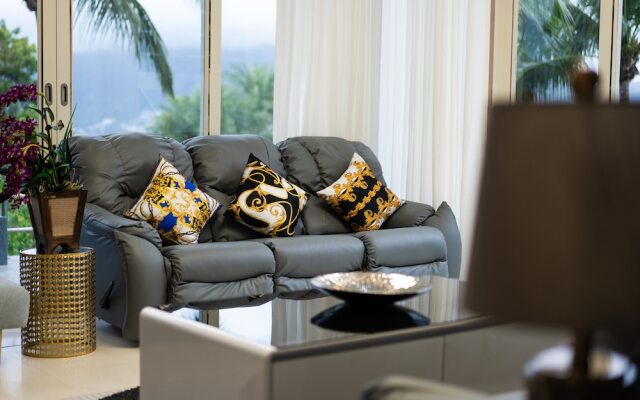 Patong Seaview Luxury Pool Villa