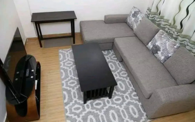Plainsville Apartments