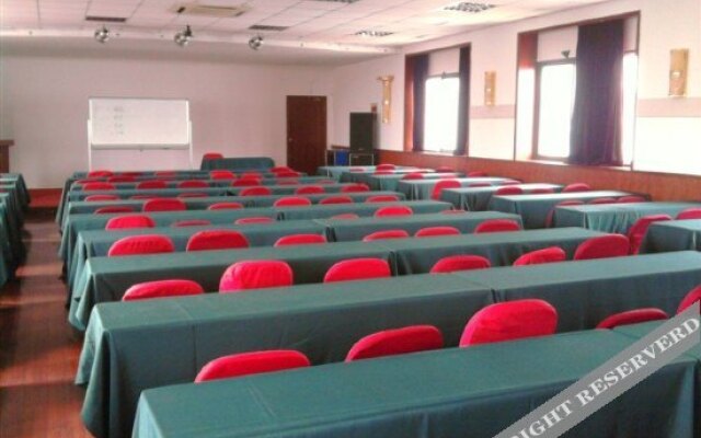 Zhongfang Grand Hotel