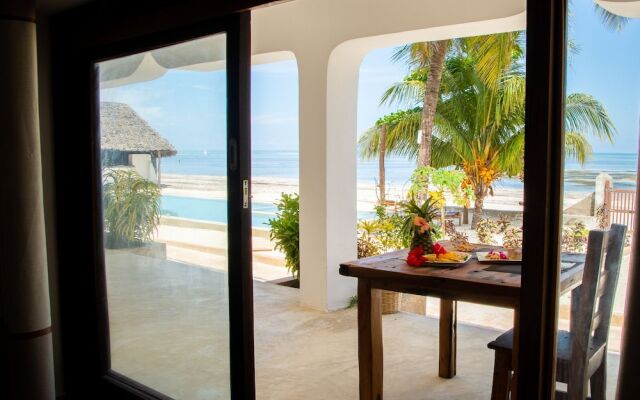 Zanzibar Vera Beach by Moonshine