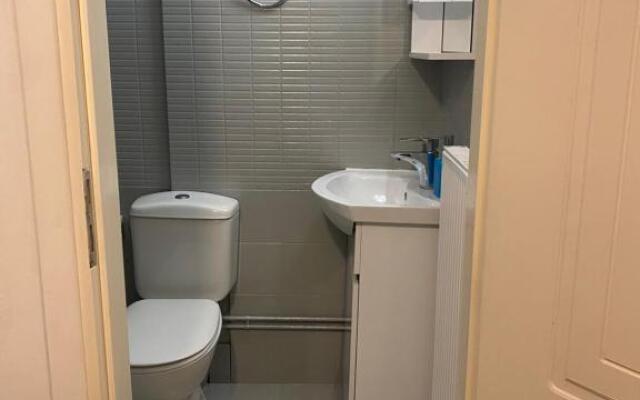 Luxury studio with SPA close to athens airport