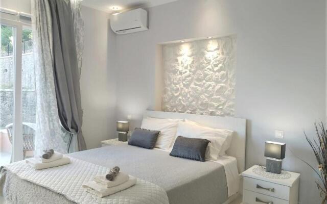 Sunshine Home 3 with Sea View