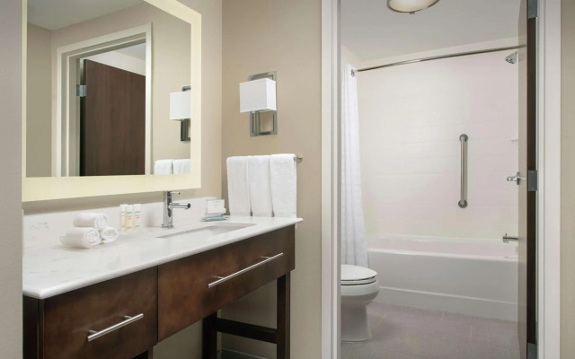 Homewood Suites by Hilton Austin Downtown