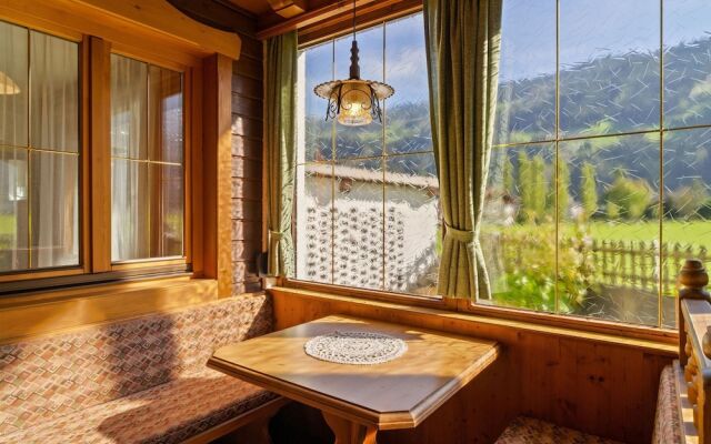 Vibrant Apartment Near Ski Area in Zell am Ziller