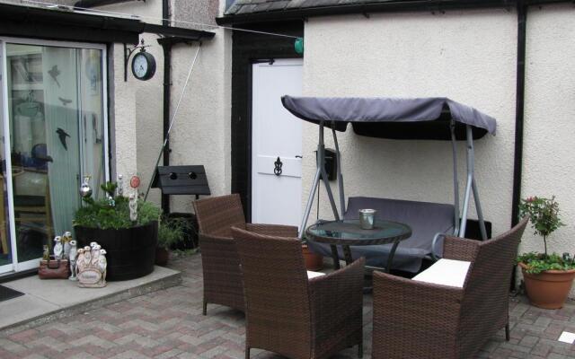 Pitfaranne Guest House