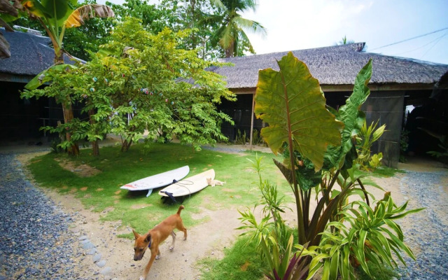 Paglaom Hostel - Adults Only
