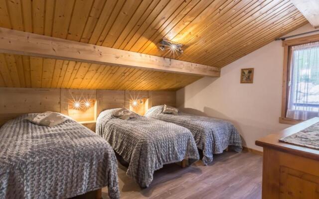 Chalet La Clusaz, 5 pièces, 9 personnes - FR-1-437-56