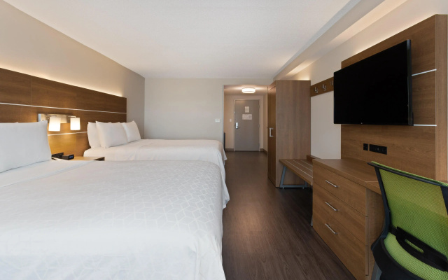 Holiday Inn Express Hotel & Suites Largo-Clearwater by IHG