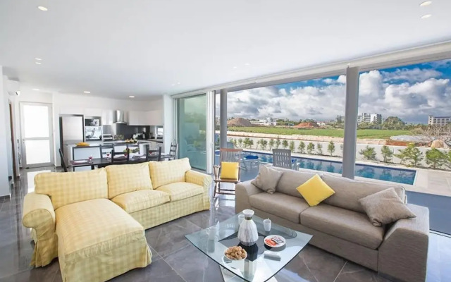 Villa Aimee AQ BP4