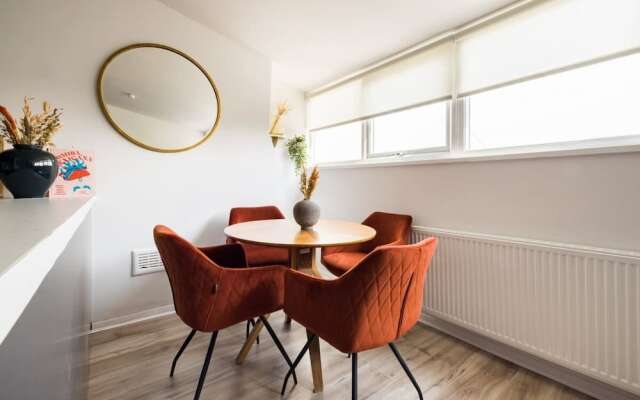 The West Hampstead Retreat - Modern & Bright 1bdr Apartment
