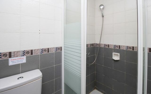 Airy Tanjung Karang Raden Intan 114 Bandar Lampung