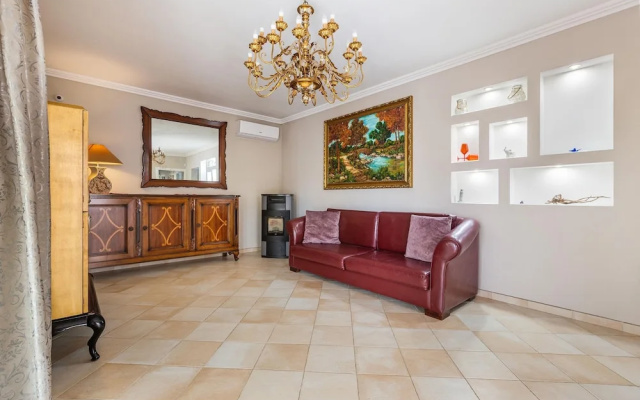 3220 Villa Smeralda by Barbarhouse