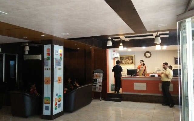 Hotel Arya Palace