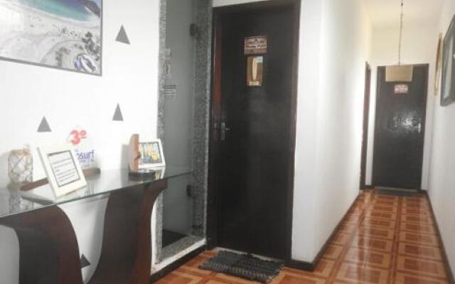 Rio Surf House Hostel e Pousada