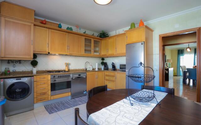 Beach Barbecue by Rent4all