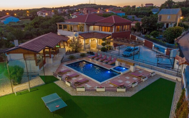 Villa Frenky