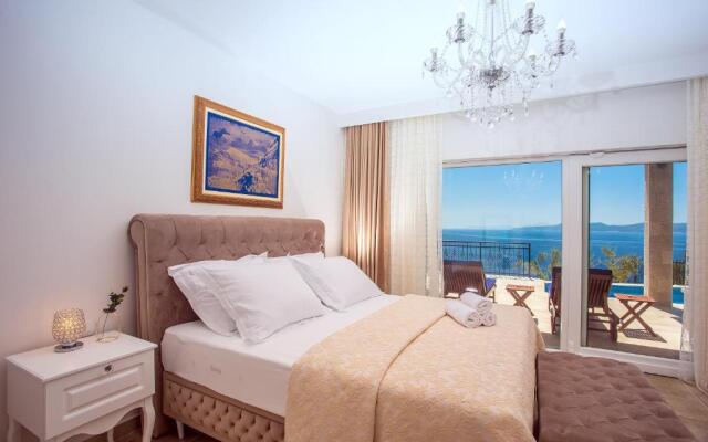 Villa Porto Mimice, 40sqm Heated Private Pool, 4 bedrooms, Sauna, Gym, Billiard