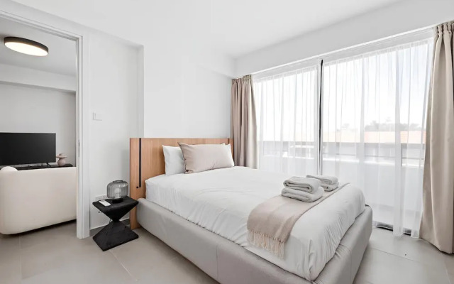 Finikoudes Marina View 102